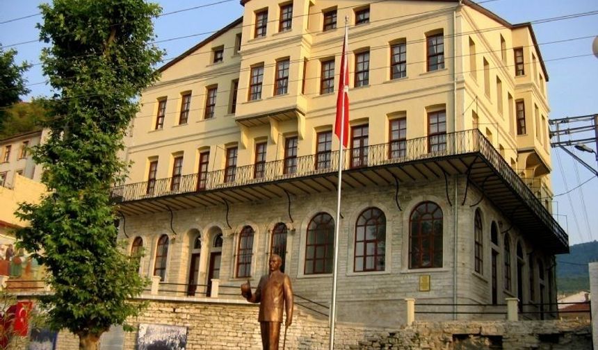 Kastamonu İnebolu Belediyesi nerededir, adres bilgileri, iletişim bilgileri nedir, Belediye Başkanı kimdir ?