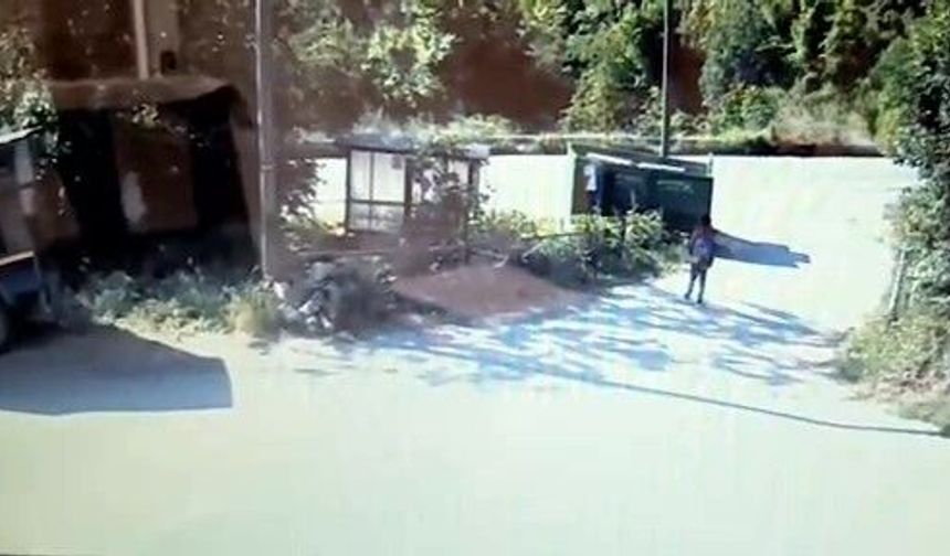 Devrilen kamyonun altında kalıyordu: O anlar kamerada!