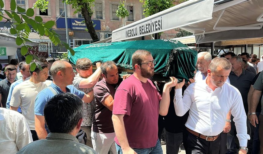 Kastamonu'da genç polis memuru son yolculuğuna uğurlandı