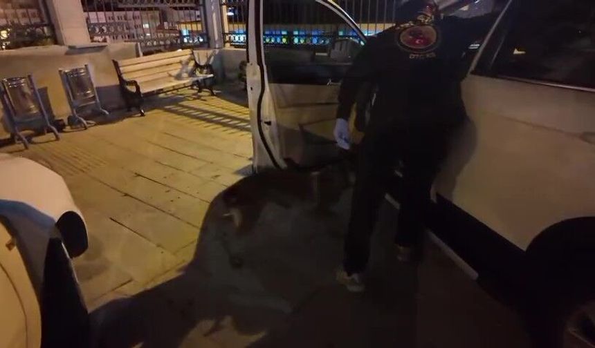 Tosya’da durdurulan araçtan zehir çıktı: 2 tutuklama!