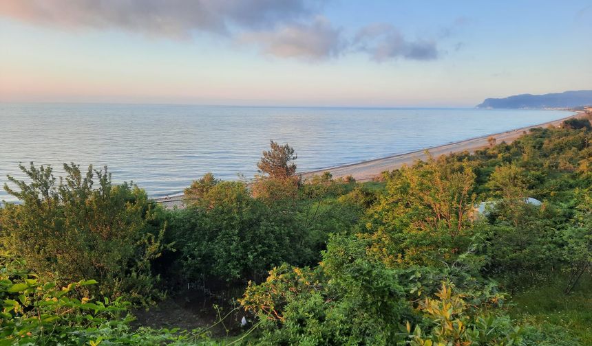 Cide'de deniz üzerinde korkutan patlama