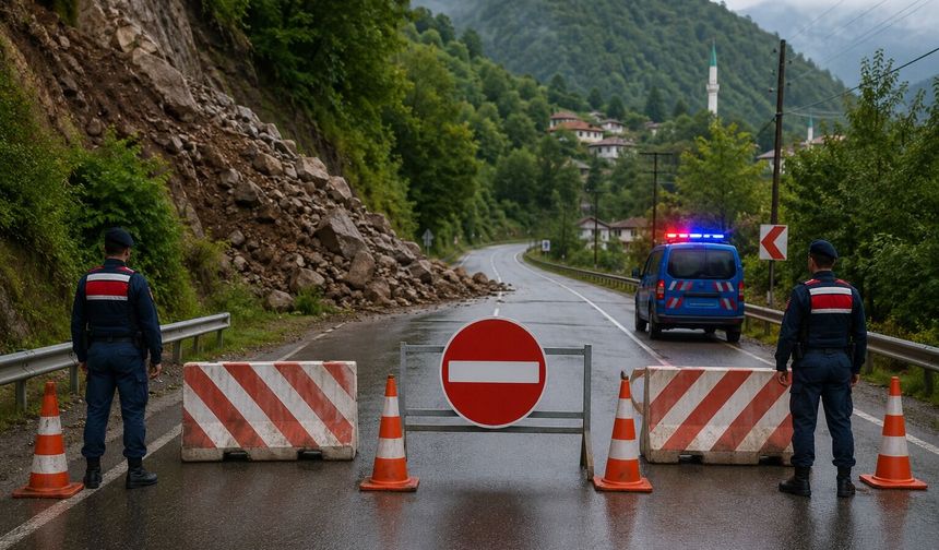 Cide’de acil önlem: Servis yolu tamamen kapatıldı!