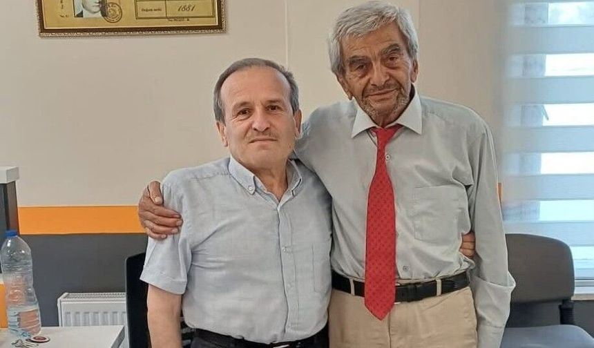 Hanönü’de 30 yıllık emeğe plaket