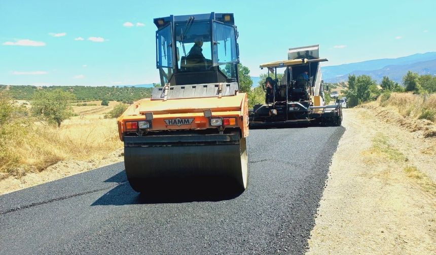 Kırsal ulaşıma 4,5 kilometrelik asfalt yatırımı