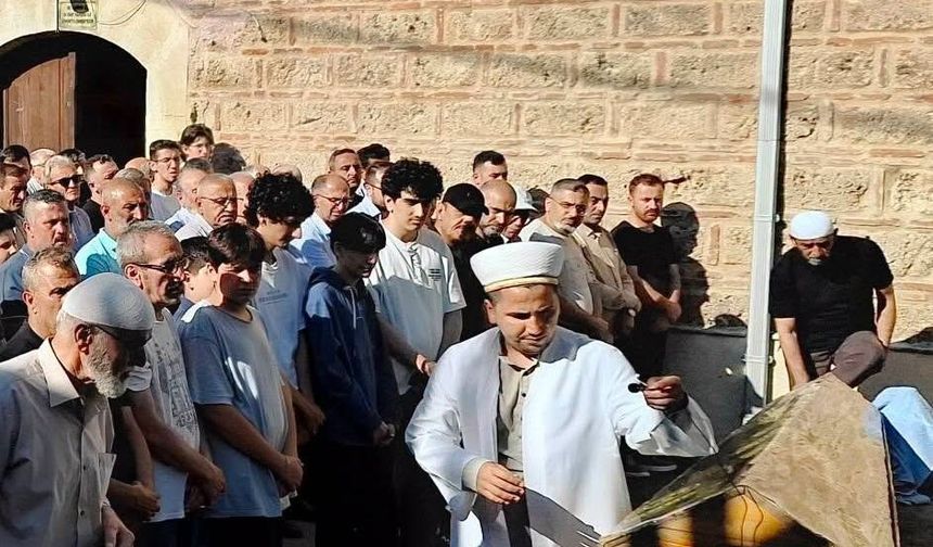 Küre’de hüzünlü veda: Süleyman Bilir son yolculuğuna uğurlandı
