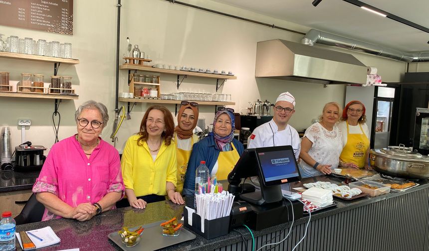 Sarıkonak Kadın Kooperatifi’nden Şekerlik Cafe’de “Geleneksel lezzet günü”