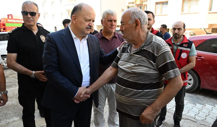 Vali Meftun Dallı Cide’de sel sonrası çalışmaları yerinde inceledi