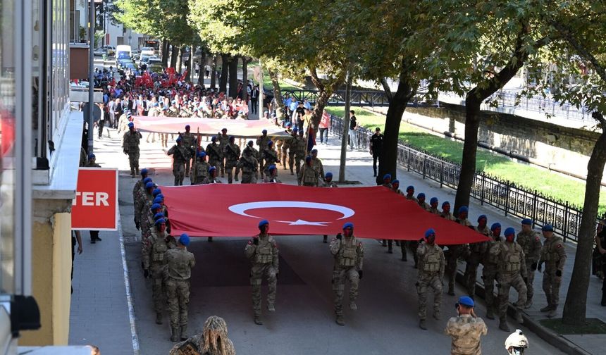 Atatürk'ün Kastamonu'ya gelişinin 101. yılı coşkuyla kutlandı