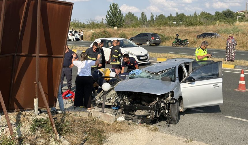 Tosya D-100'deki feci kazada 2 kişi öldü, 4 kişi yaralandı