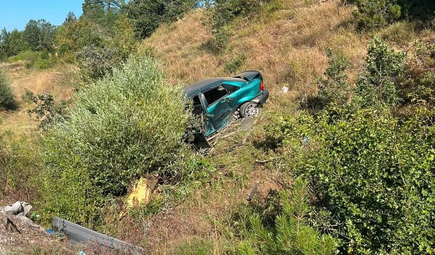 Kastamonu-Araç yolunda mıcır tehlikesi: Kazalar peş peşe geldi!