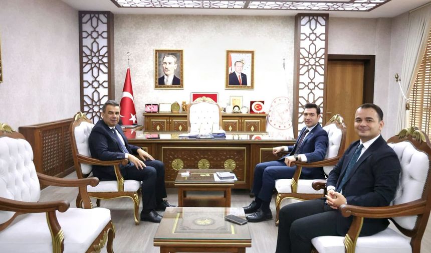 Cide ve Tosya Kaymakamlarından MEB Müdürüne ziyaret