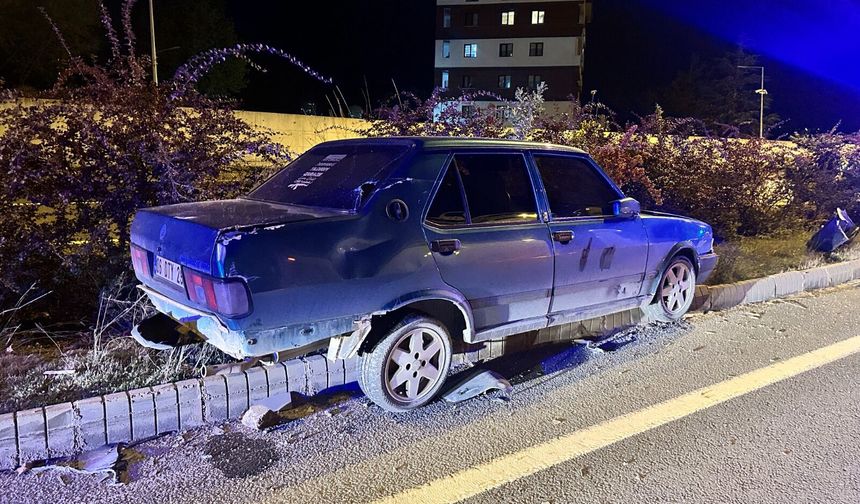 Kastamonu'da zincirleme kaza: Üç araç birbirine girdi