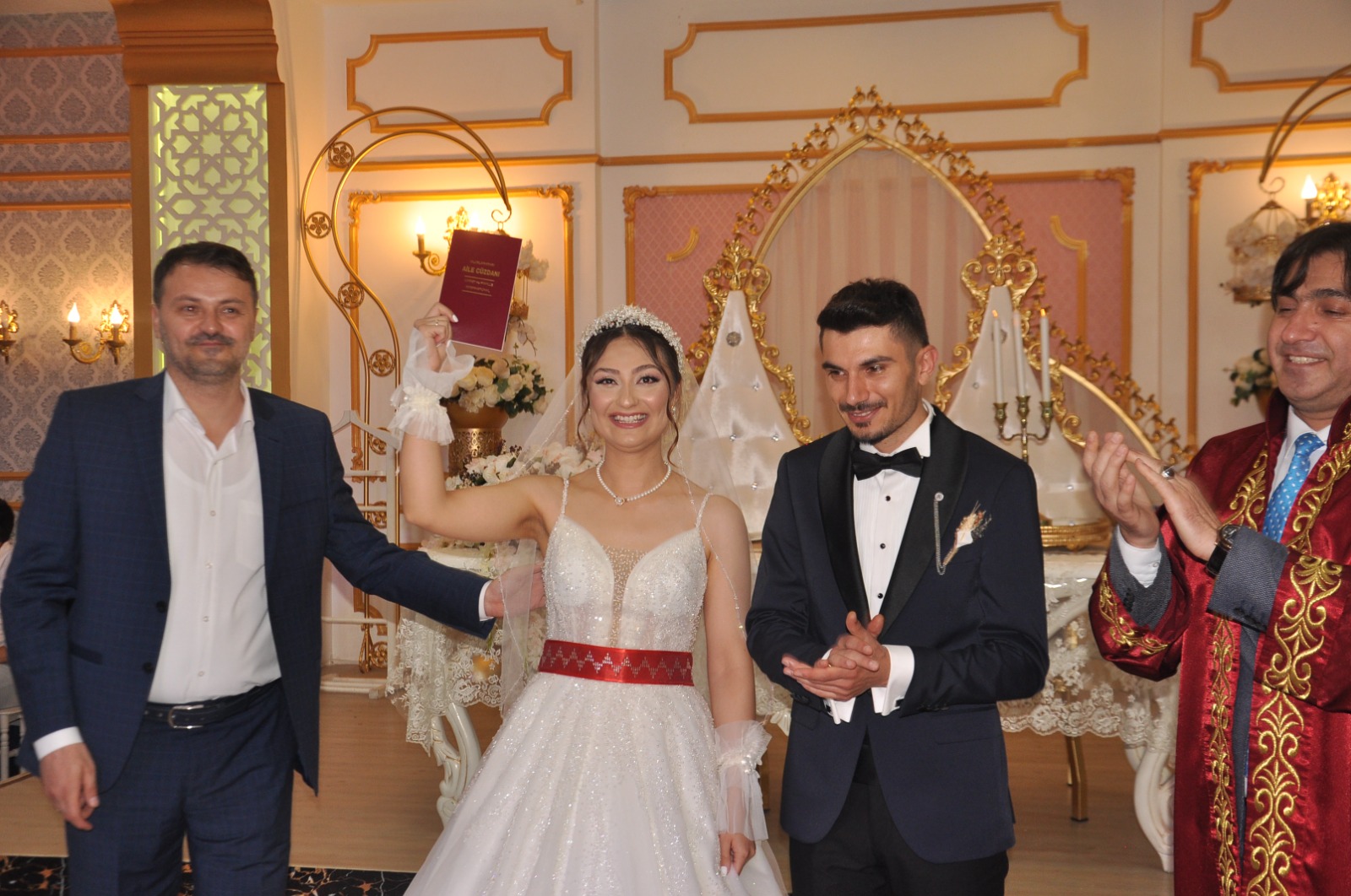 96d1e882-eace-426c-98f9-1df85212a4c6