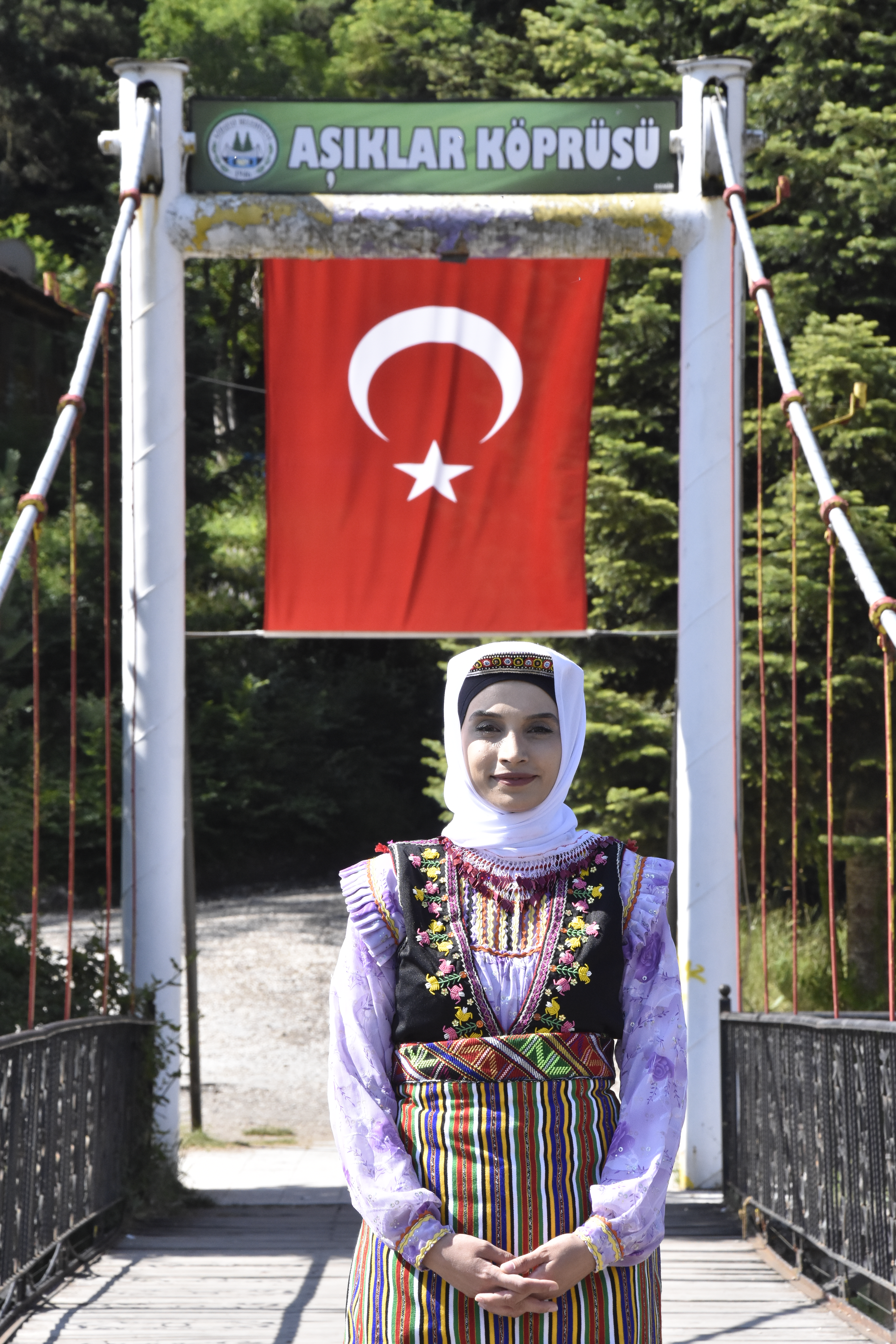 AA-20230718-31708919-31708914-AZDAVAY_KAYMAKAMI_KAYGUSUZ_ILCEDEN_COGRAFI_ISARETLI_GIYSILERI_GIYEREK_AYRILDI