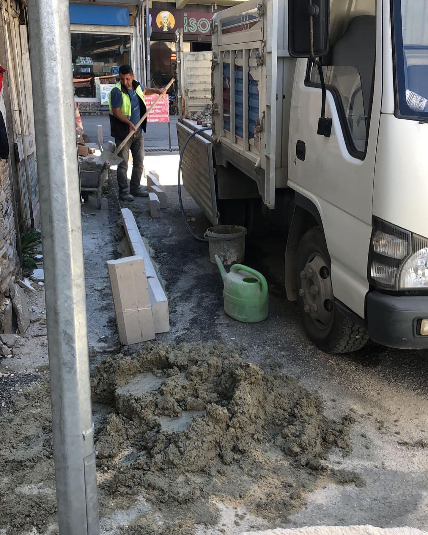 365127197_606516738323132_5573228963384745019_n