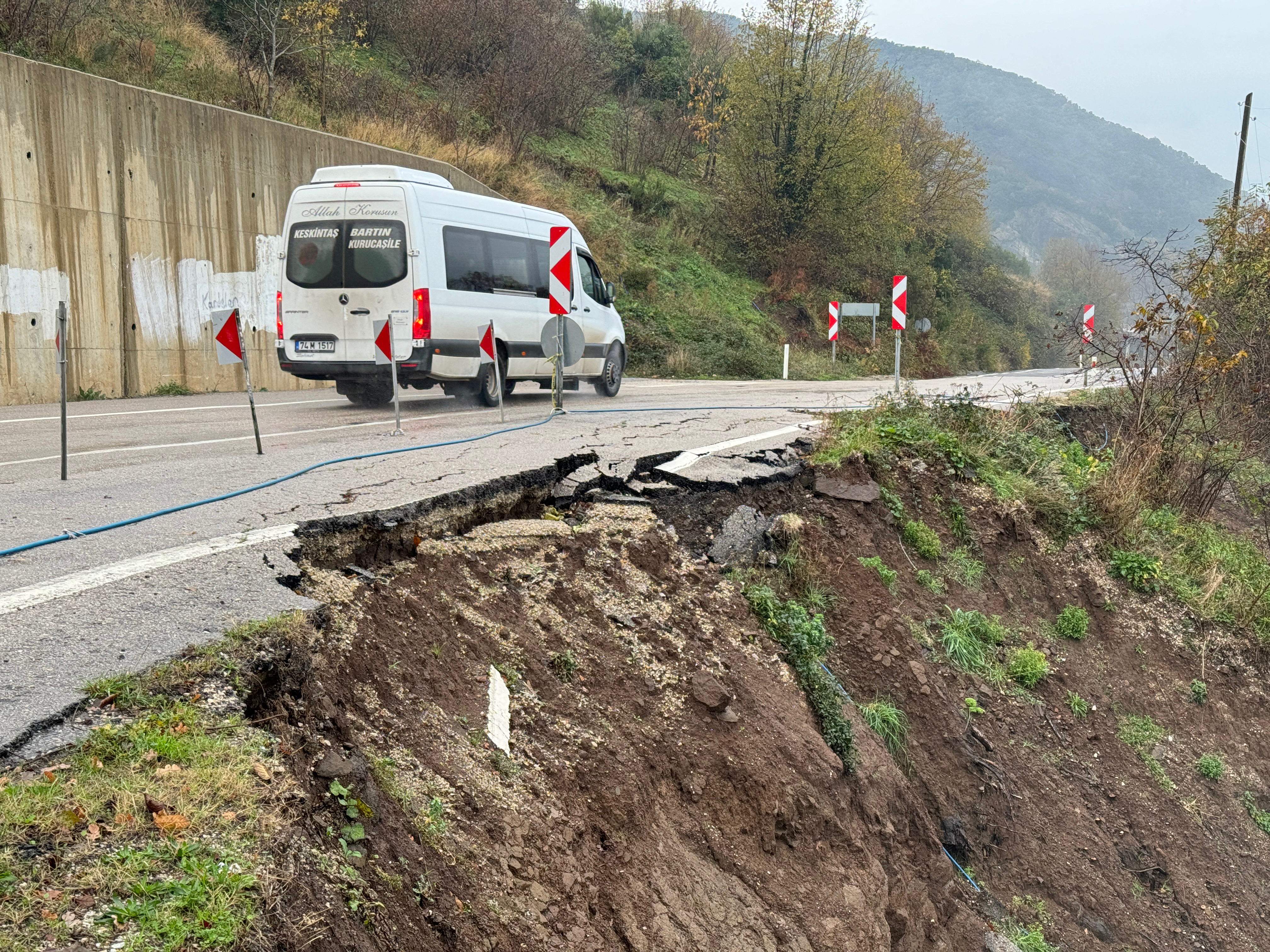 kastamonu karayolunda heyelan (1)