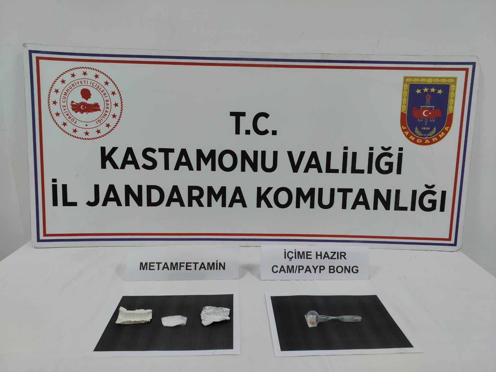 kastamonujandarmauyuşturucu (2)