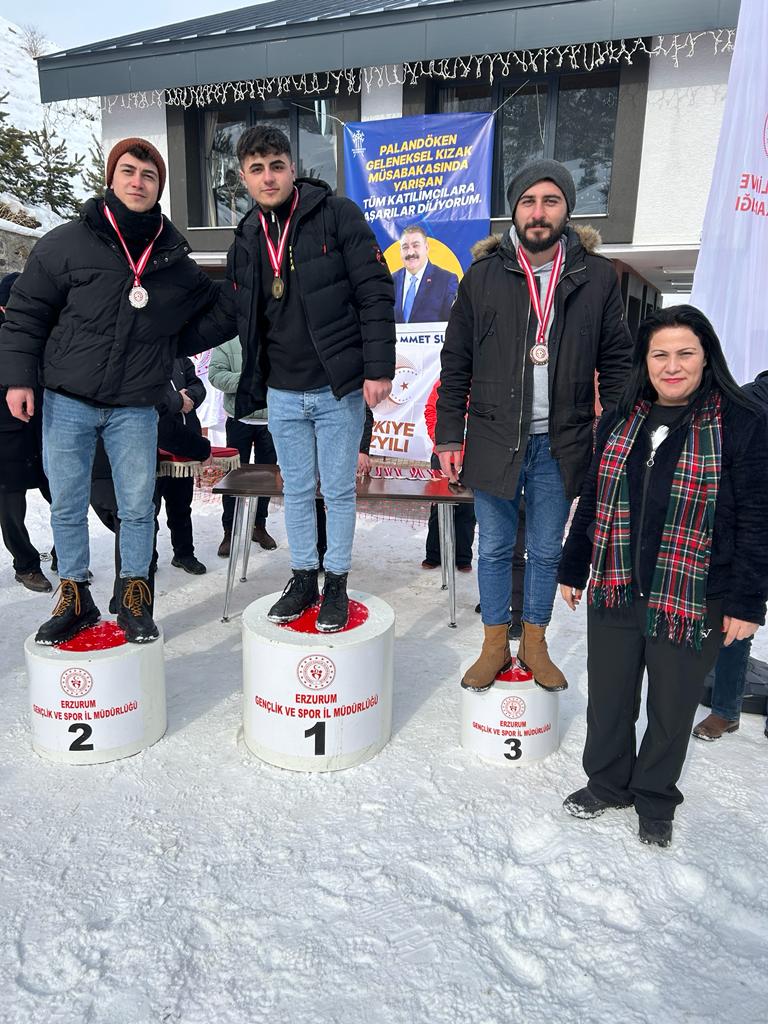 Kastamonulukızakçılardanerzurumda8Madalya (1)