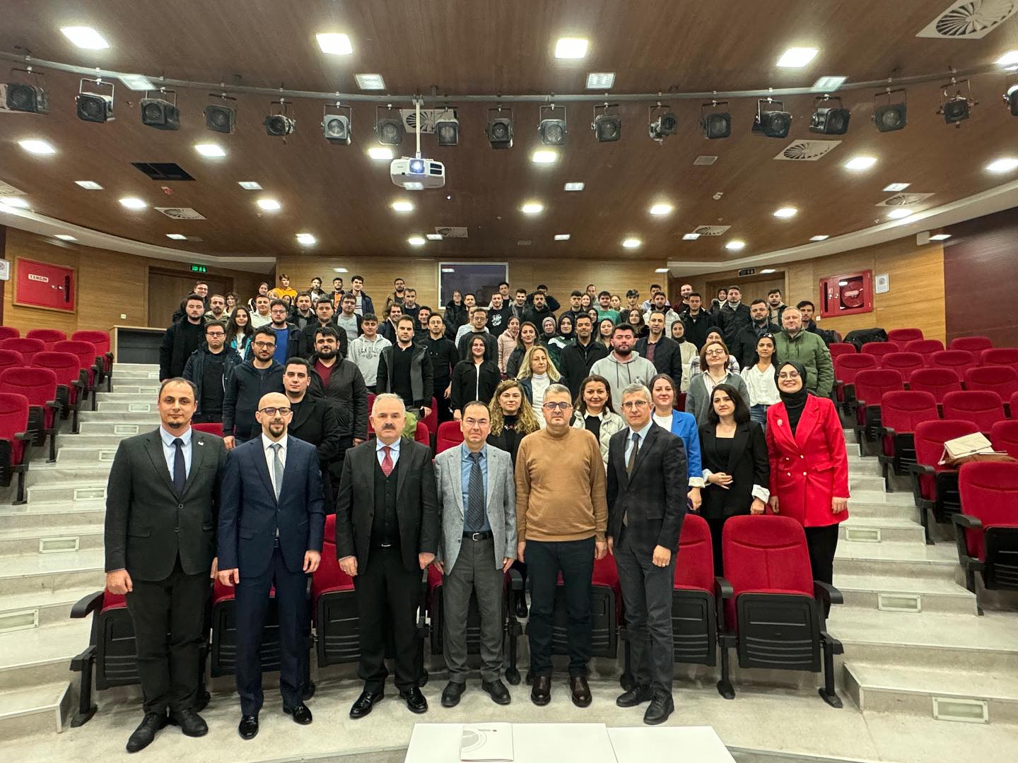 Kü'de Iklim Değişikliği Ve Ormana Etkileri Konuşuldu (1)