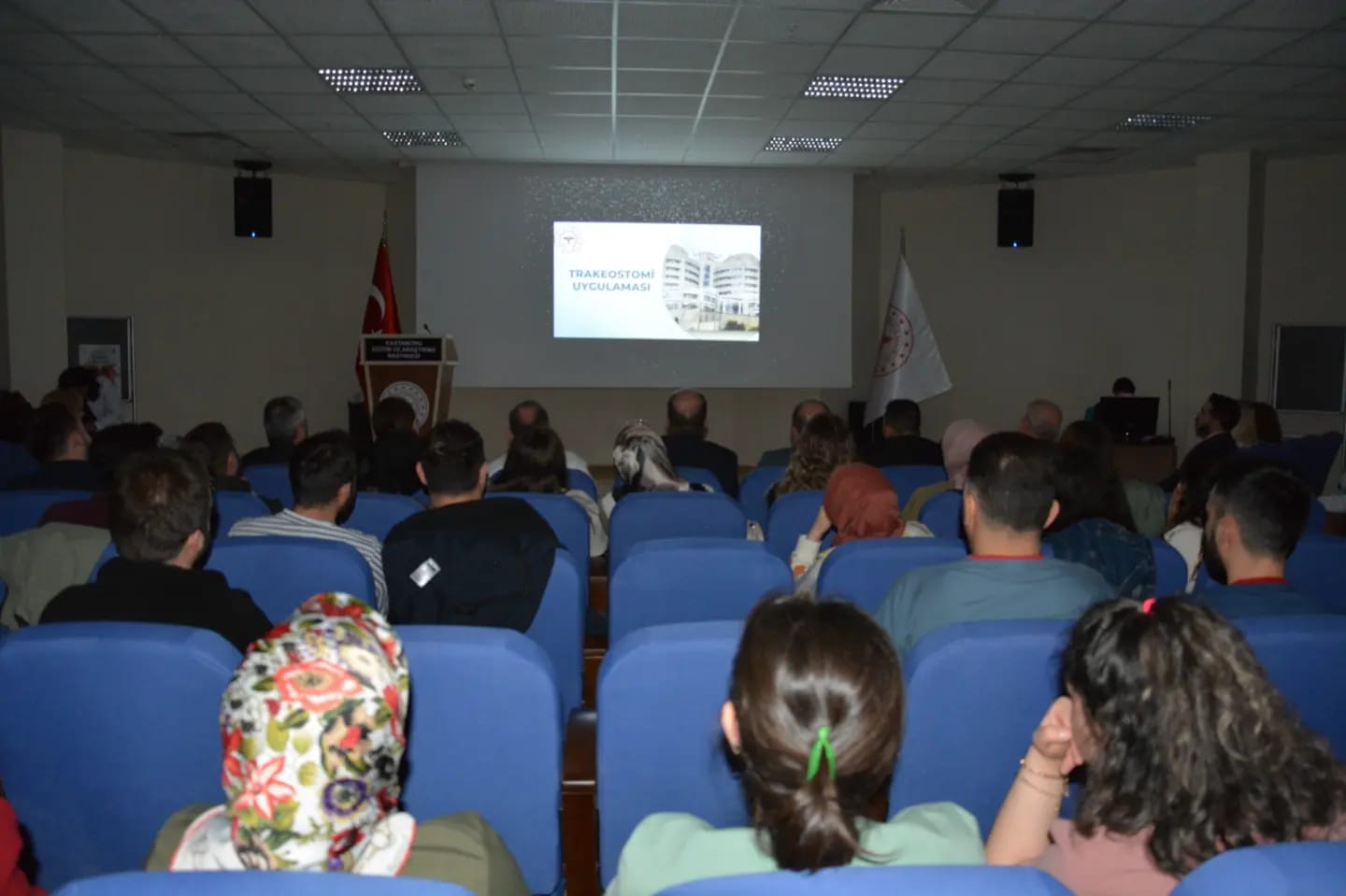 434818555 812181084280575 6403715728424982648 N