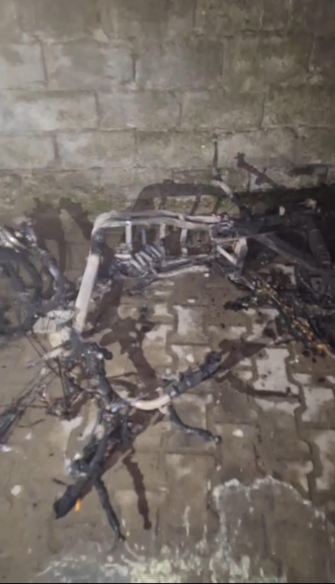 Elektrikli Bisiklet Patladı (1)