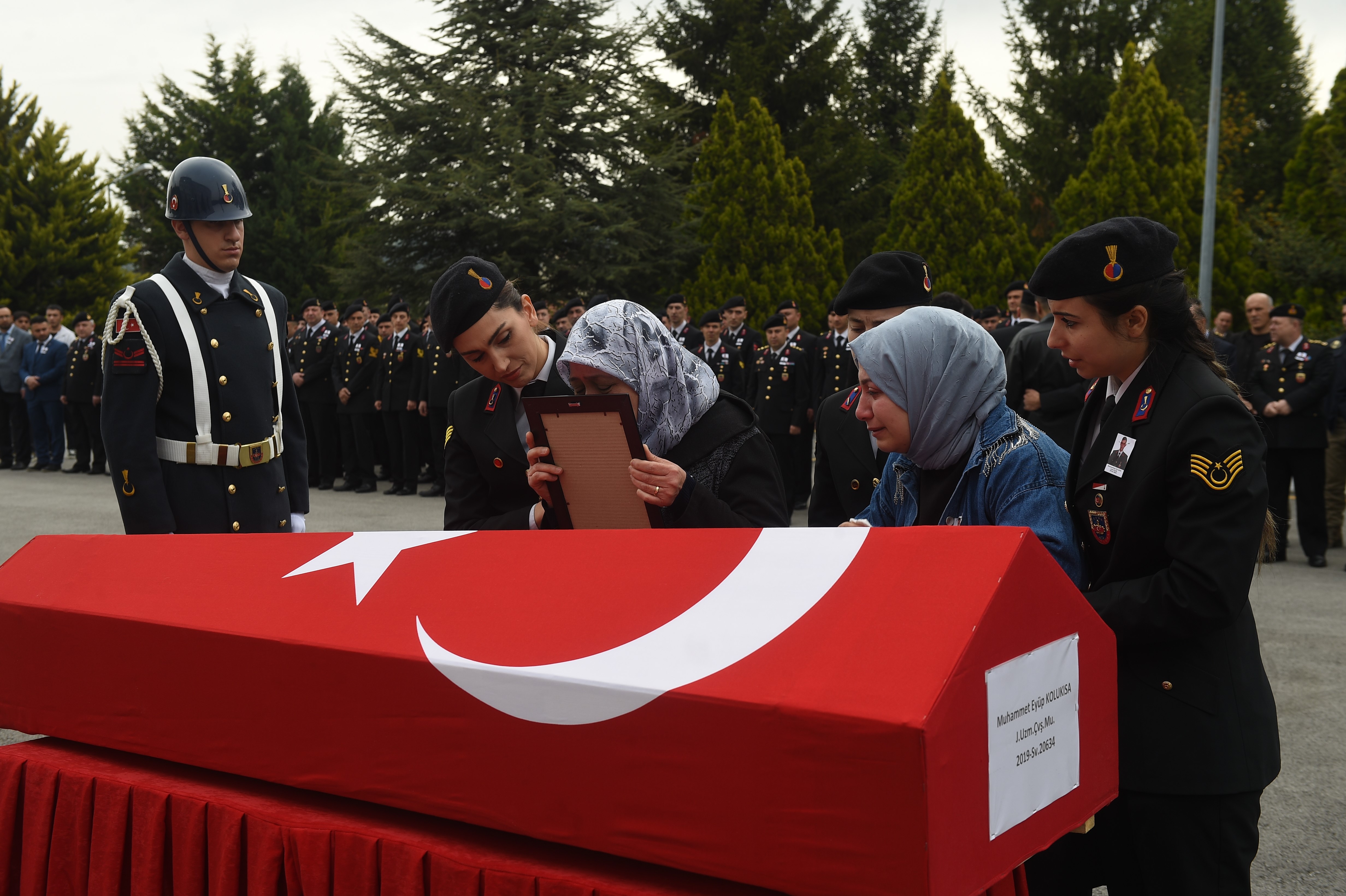 Şehidin Cenazesi Memleketine Uğurlandı (2)