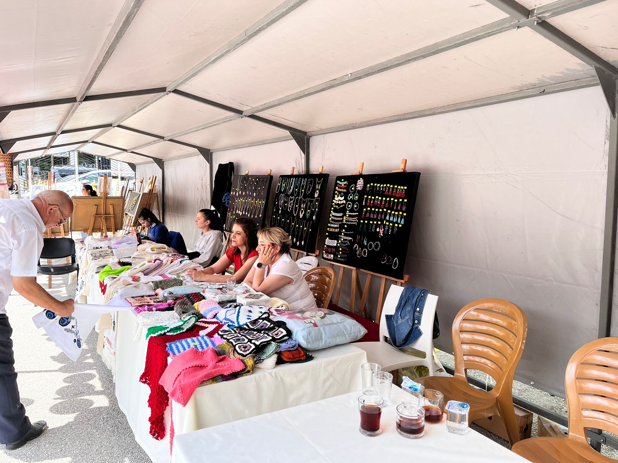 İhsan Ozanoğlu Kermesi Kalpleri Isıttı! (4)