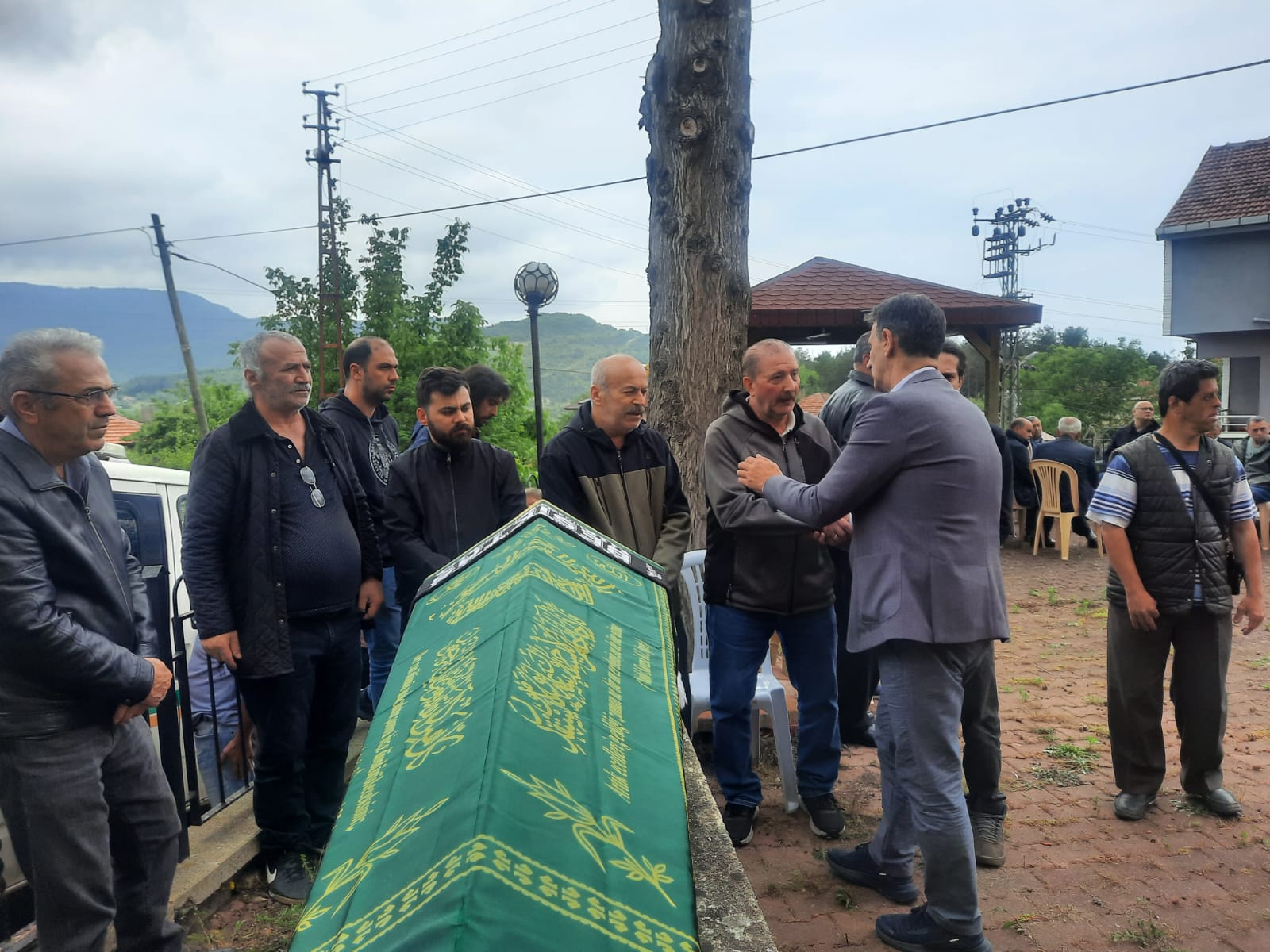 Kalbine Yenilen Cideli Emre Dualarla Toprağa Verildi  (3)