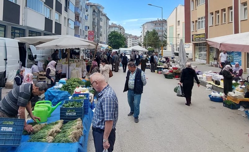 Kastamonu Salı Pazarında Sebze Ve Meyve Fiyatlarında Düşüş (1)