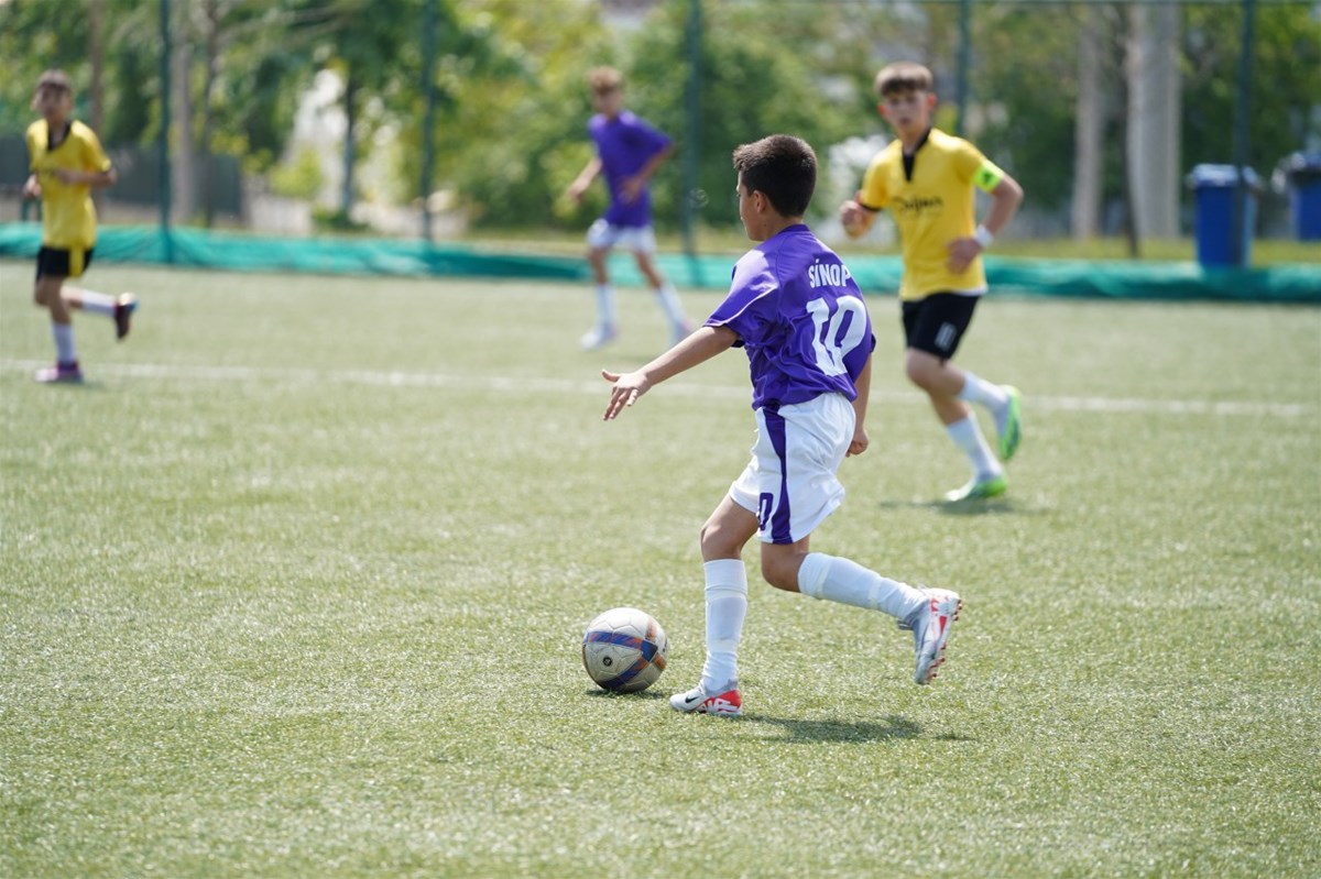 Küçükler Futbol Yarı Finalleri Kastamonu'da Düzenleniyor (4)