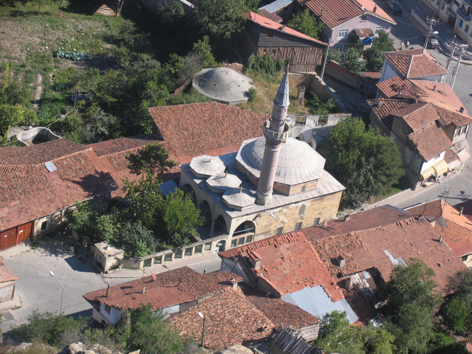 Eligüzel İbni Neccar Camii