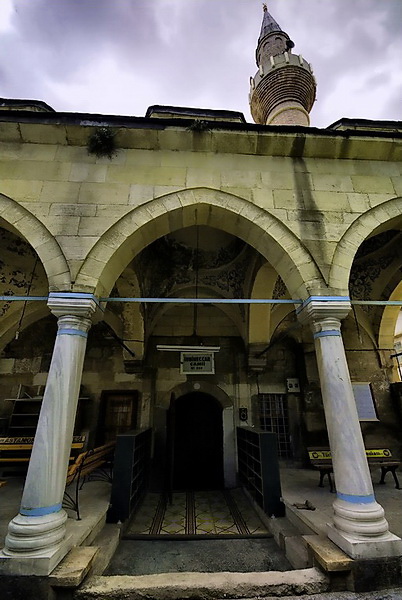 Eligüzel İbni Neccar Camii2