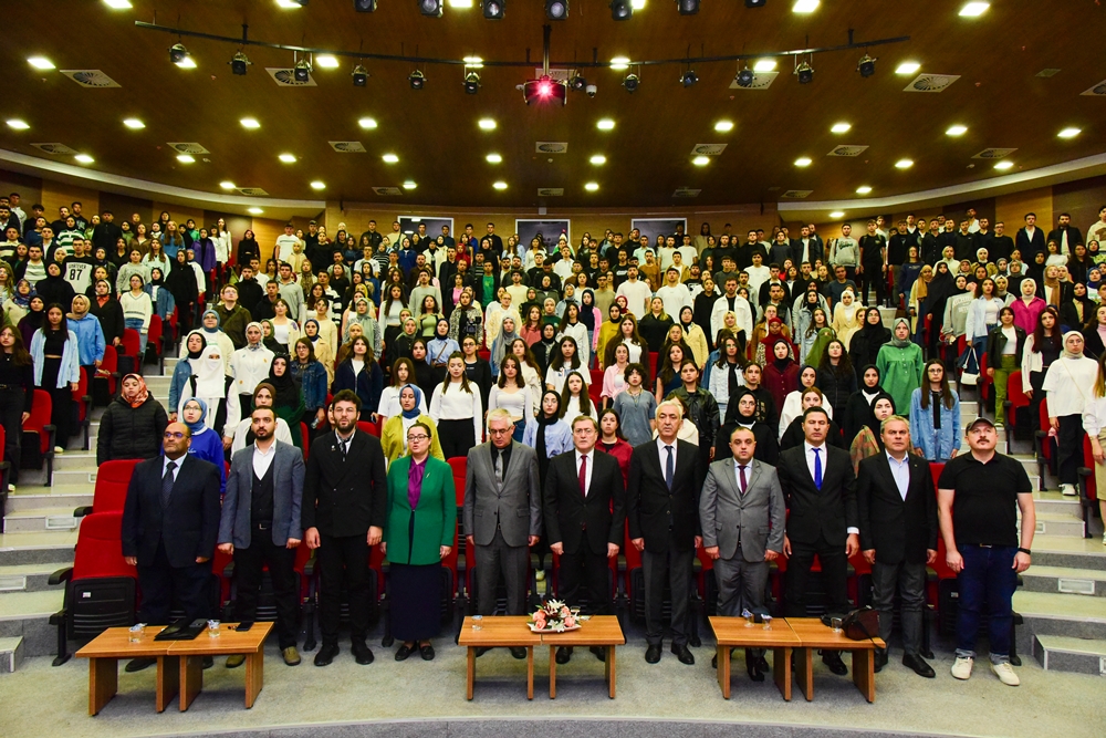 Kastamonu Üniversitesi’nde Oryantasyon Programı Başladı (2)