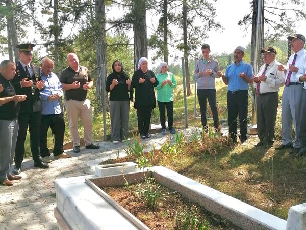 Kastamonulu Şehit Kabri Başında Anıldı (1)