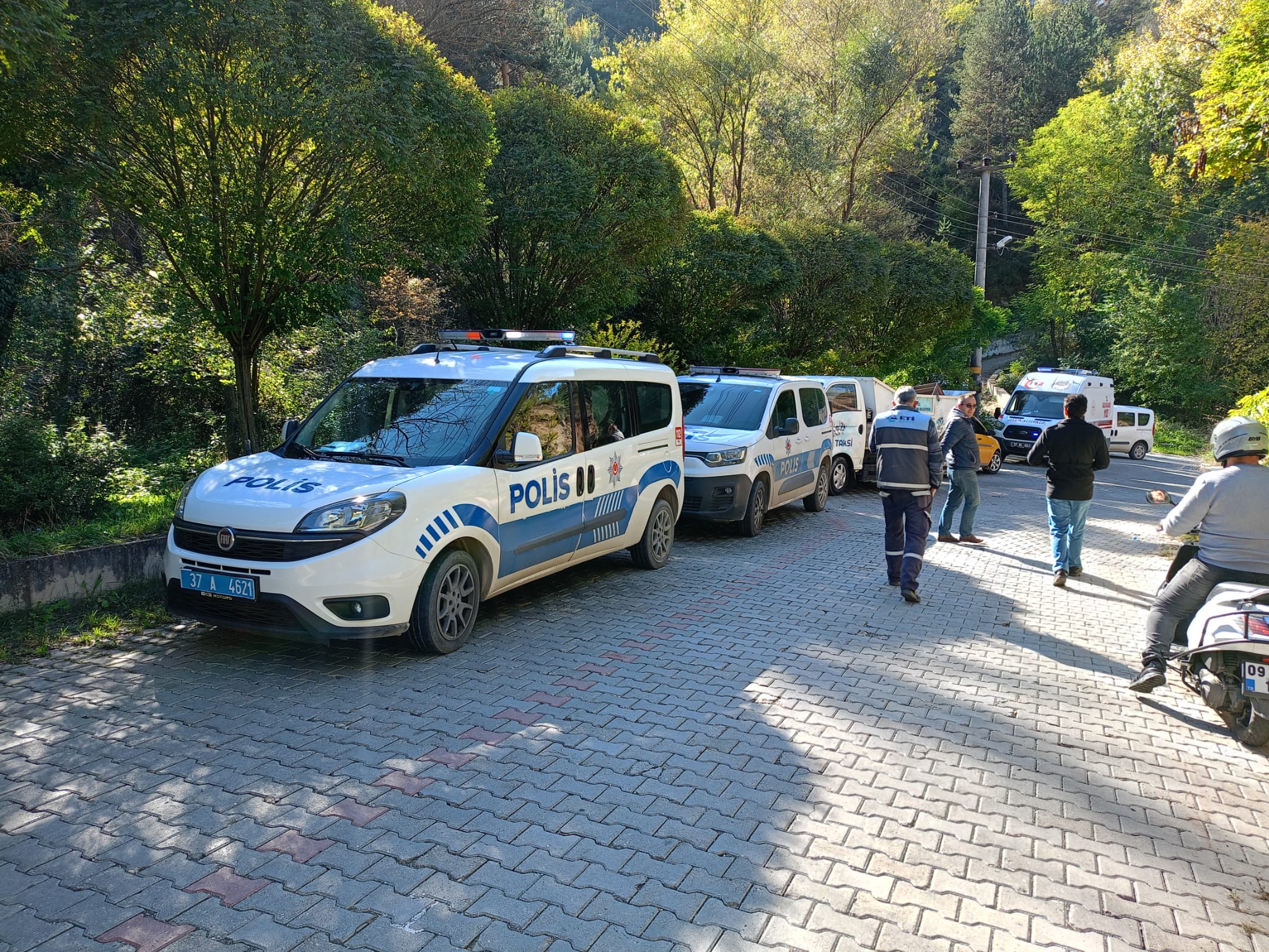 Belediye Personeli Asılı Bulundu-1