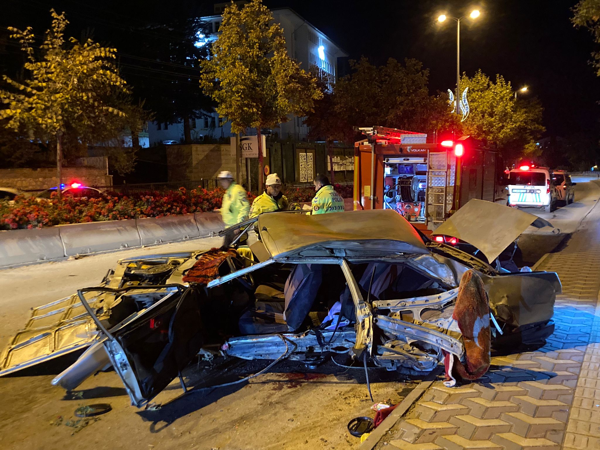 Kastamonu’da Meydana Gelen Tek Taraflı Feci Trafik Kazasında 4 Genç Ağır Olarak Yaralandı.