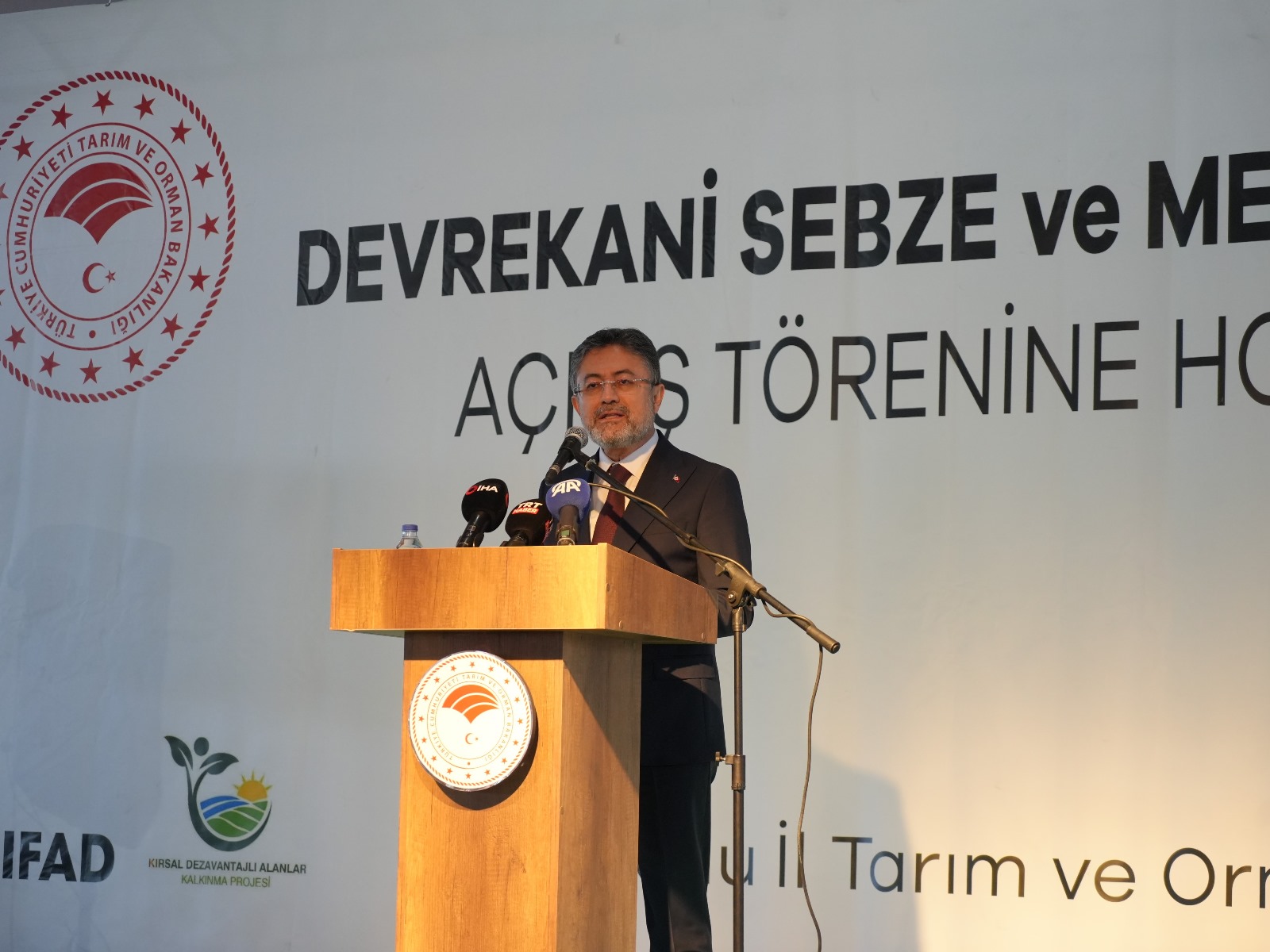 devrekani pazaryeri bakan yumaklı