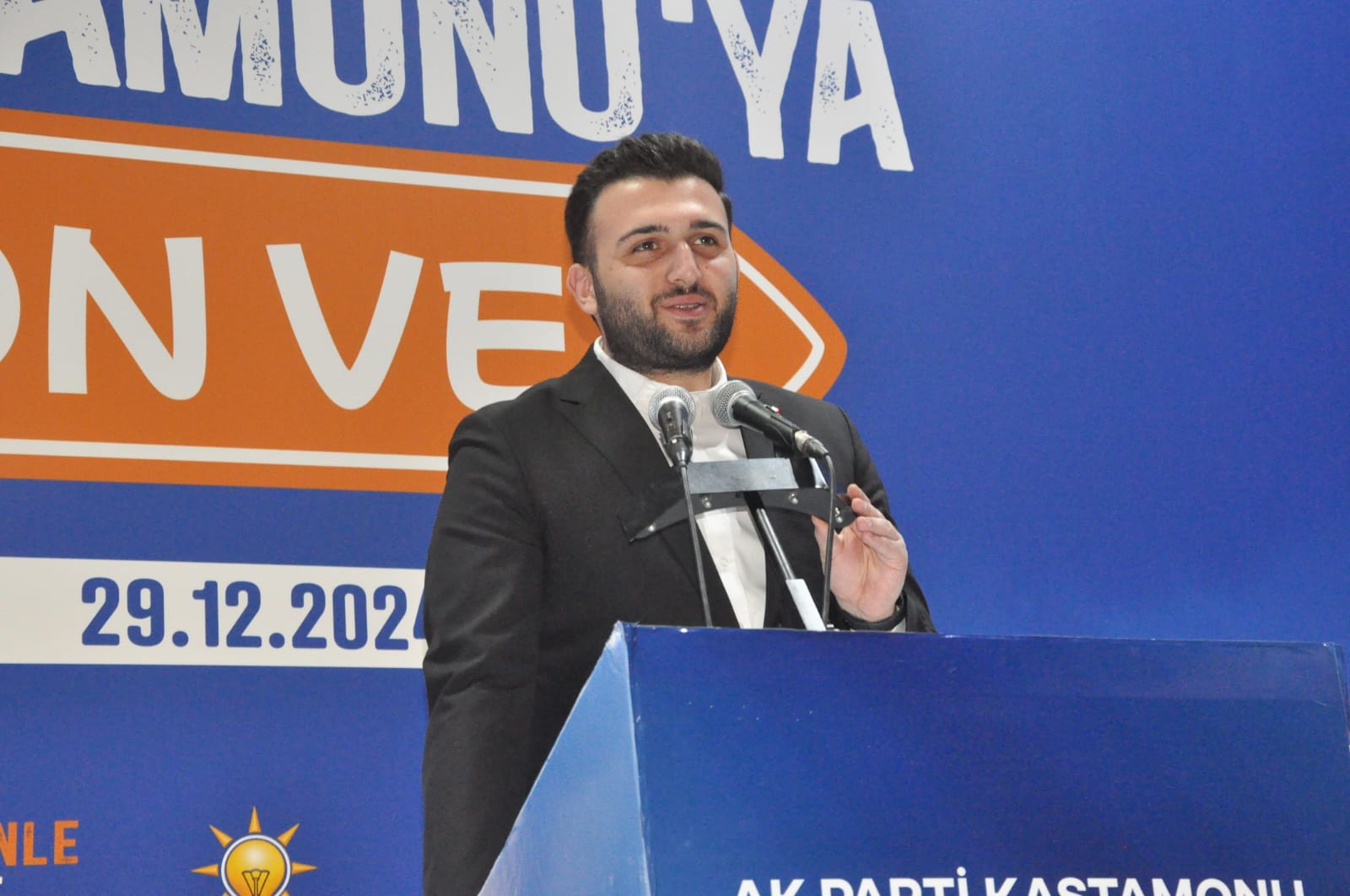 Kastamonu Ak Parti’de İl Gençlik Kolları Başkanı Türkmenoğlu Güven Tazeledi! Haberlerrr