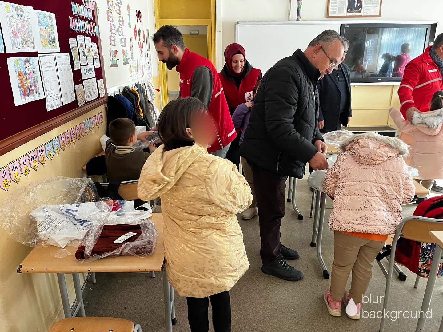 Kastamonu Kızılay, 5 Bin Öğrenciyi Kışa Hazırladı (2)