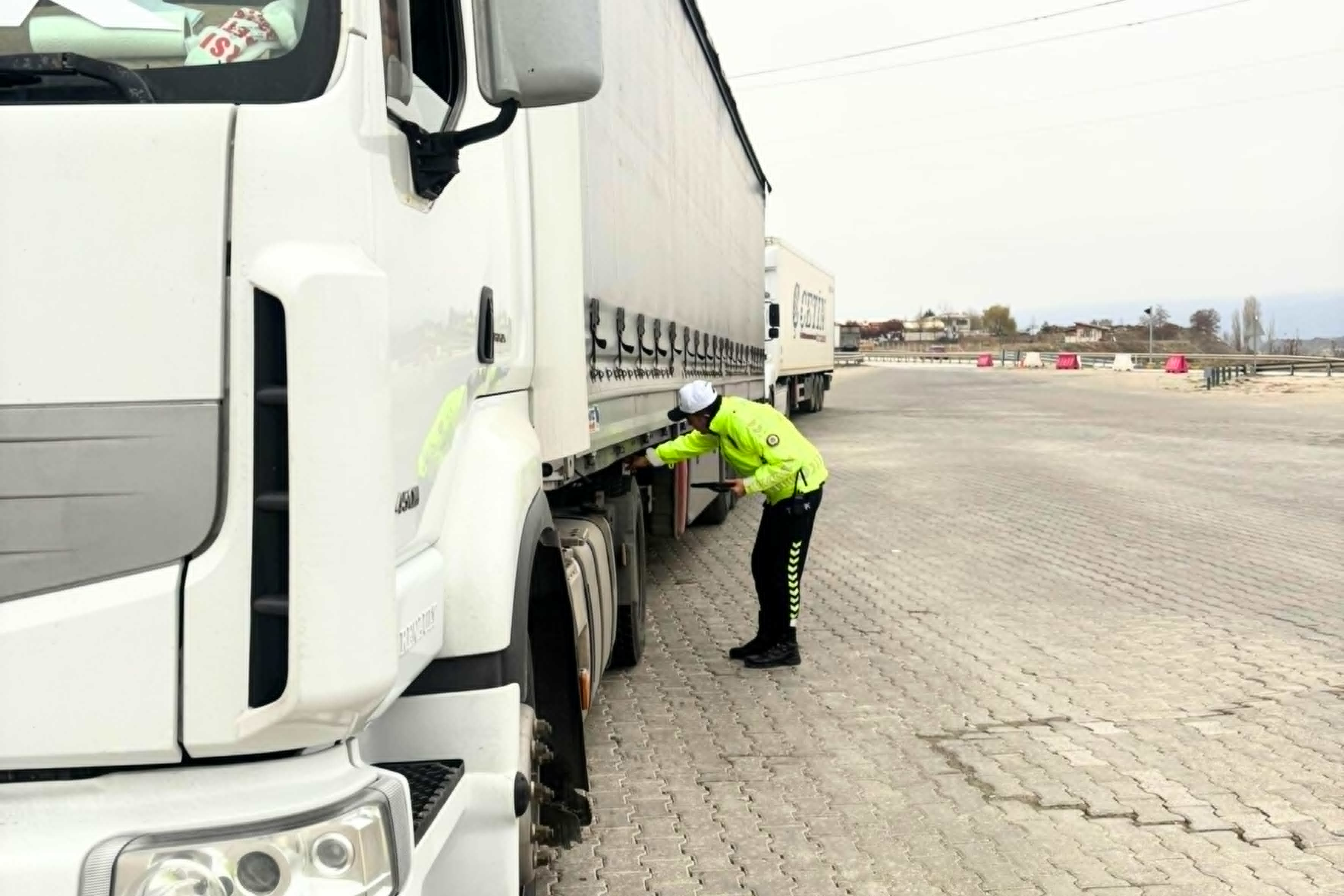 Kastamonu’da Trafik Denetimleri Artırıldı (1)