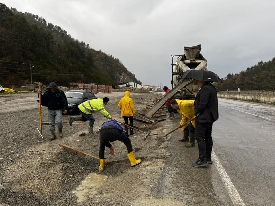 Kastamonu'nun Ilçesinde Hummalı Çalışma (1)