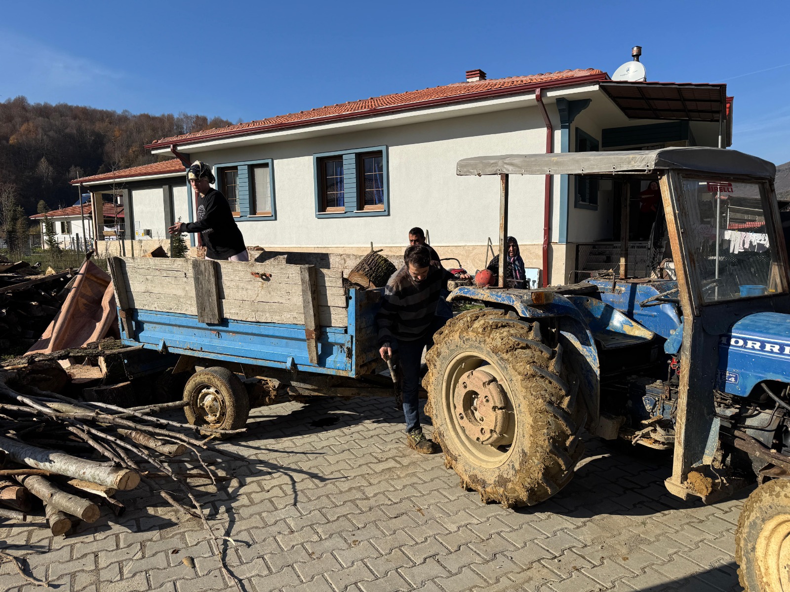 Toki̇ Konutlarında Köy Hayatı Yaşıyorlar (1)