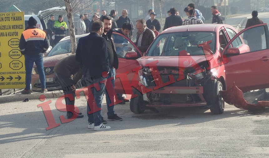 İhsangazi Kavşağında Kaza Ucuz Atlatıldı… (2)