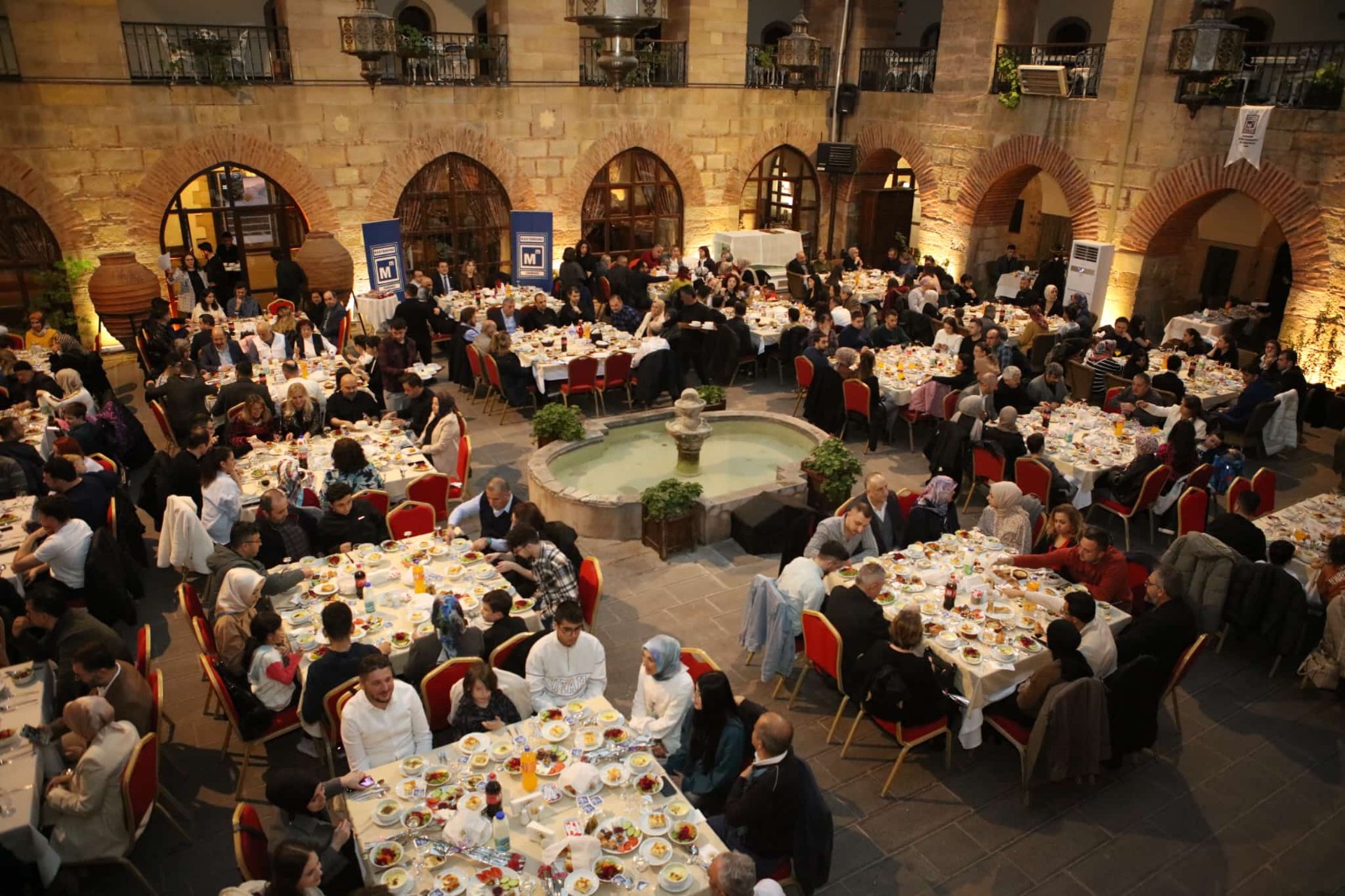 Kastamonu Serbest Muhasebeci Mali Müşavirler Odası (Smmmo) Başkanlığı Tarafından Kurşunlu Han Otel Bahçesinde Iftar Programı Düzenlendi (2)