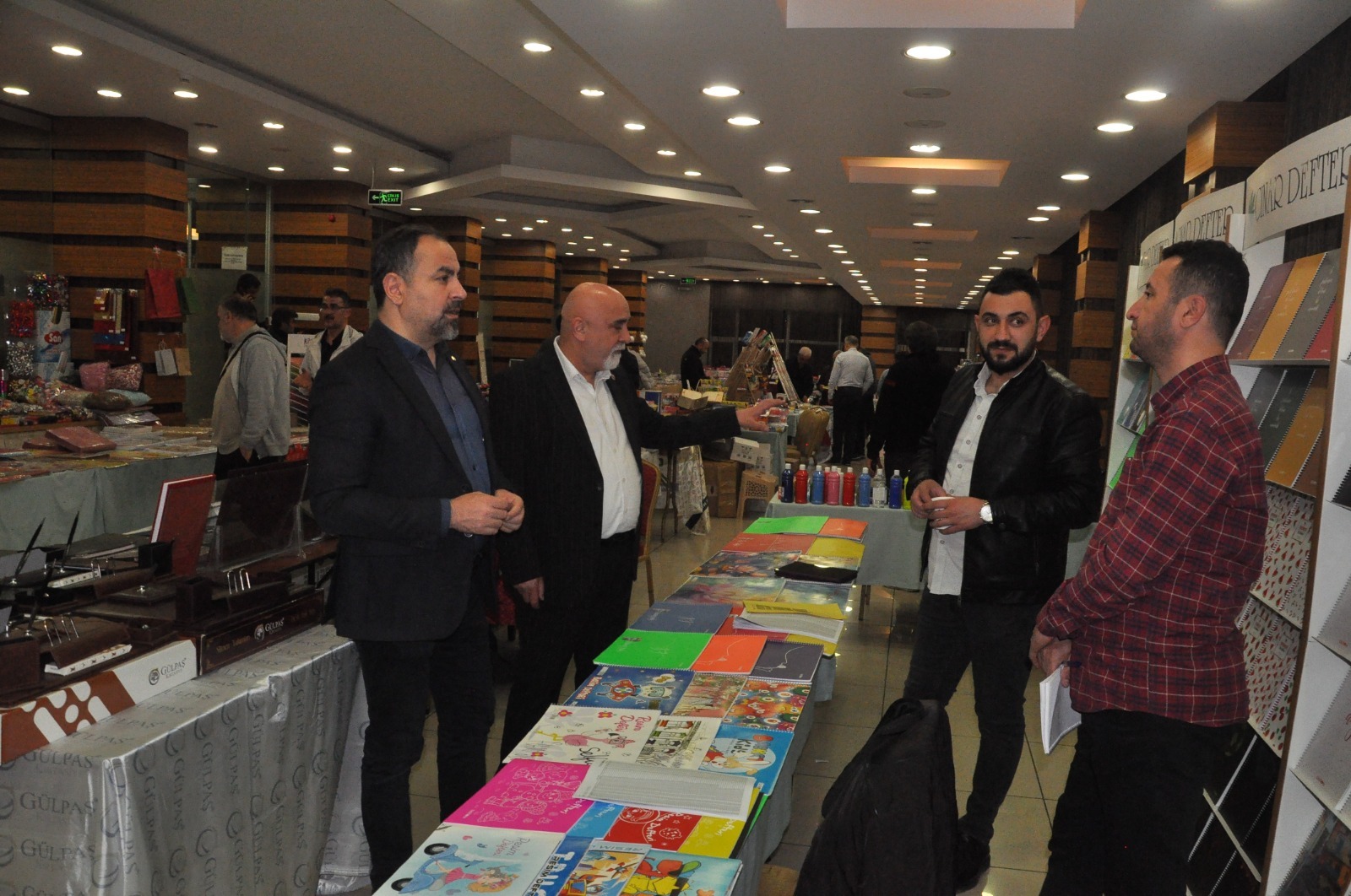 Geleneksel Kırtasiye Kitap Fuarı Ilgaz’da Yapıldı (3)