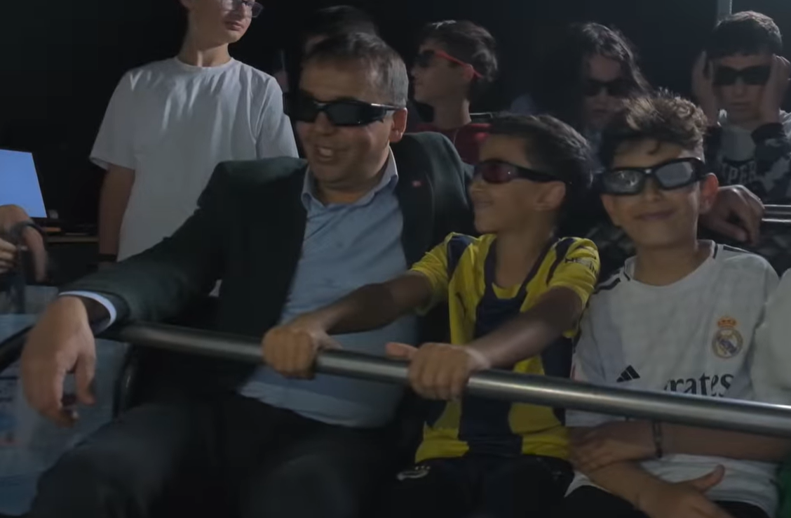 Kastamonu Belediyesi'nden Mahallelere Sinema Keyfi (2)