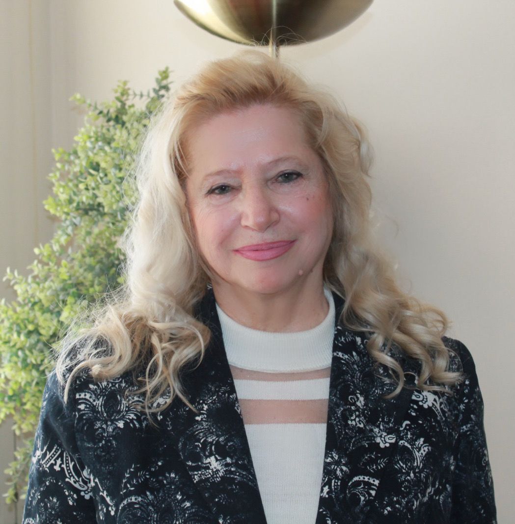 Mine AKÇAKOCA ÖZGÜR