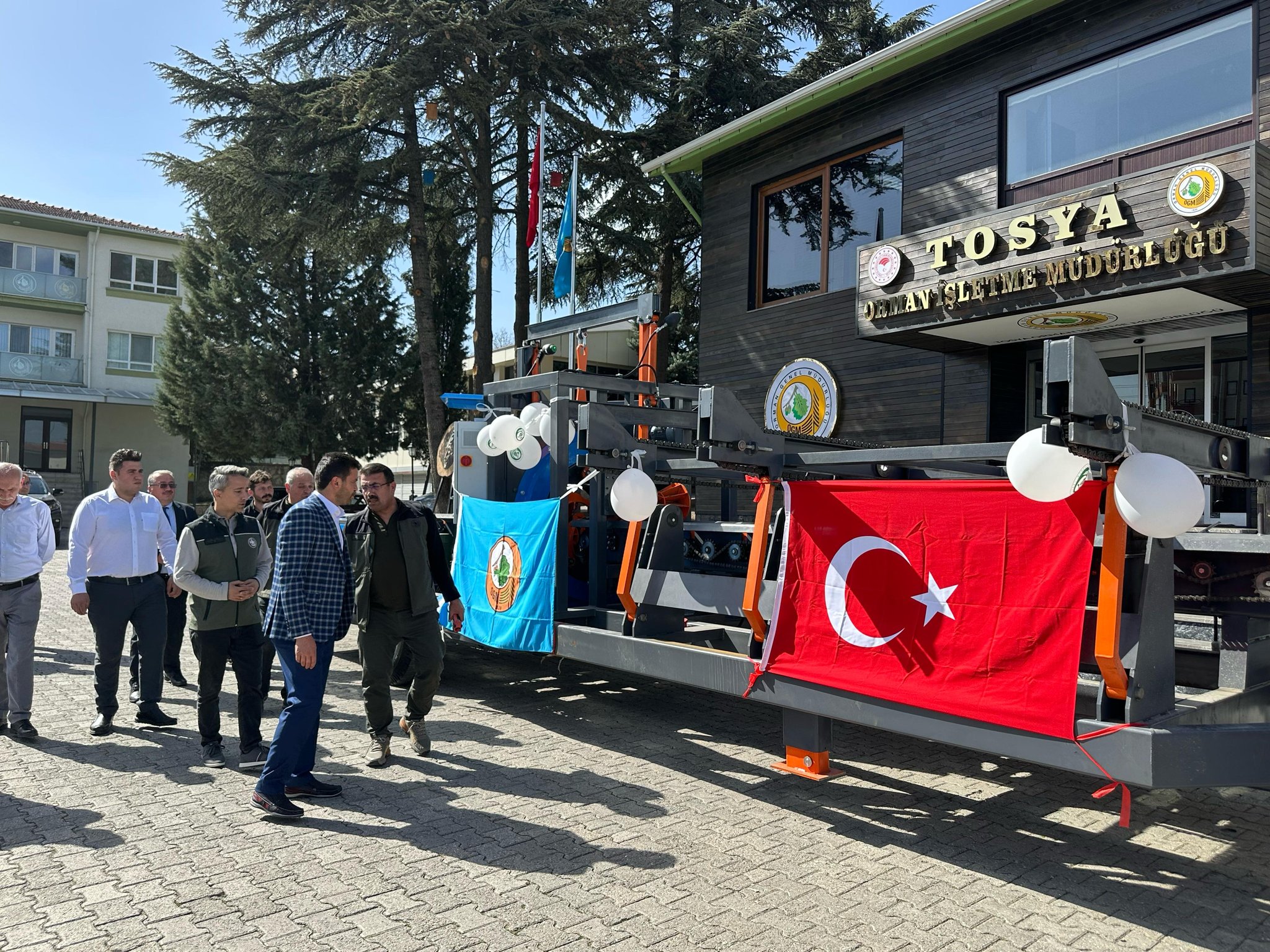 Tosyalı Orman Köylüleri Yeni Makinesine Kavuştu2