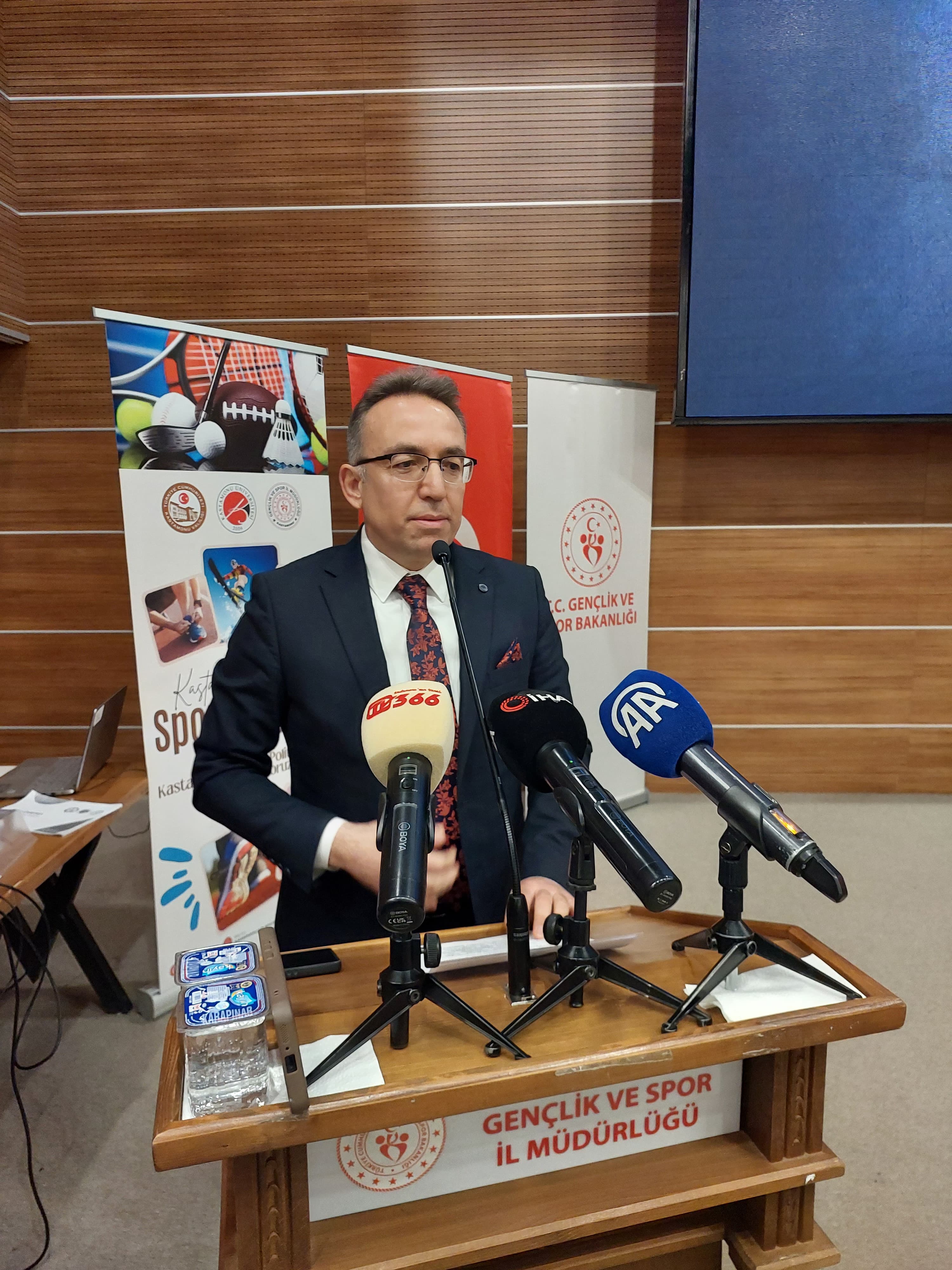 Vali Dallı;Sporun Her Dalında Imkanlar Sunan Bir Il (1)