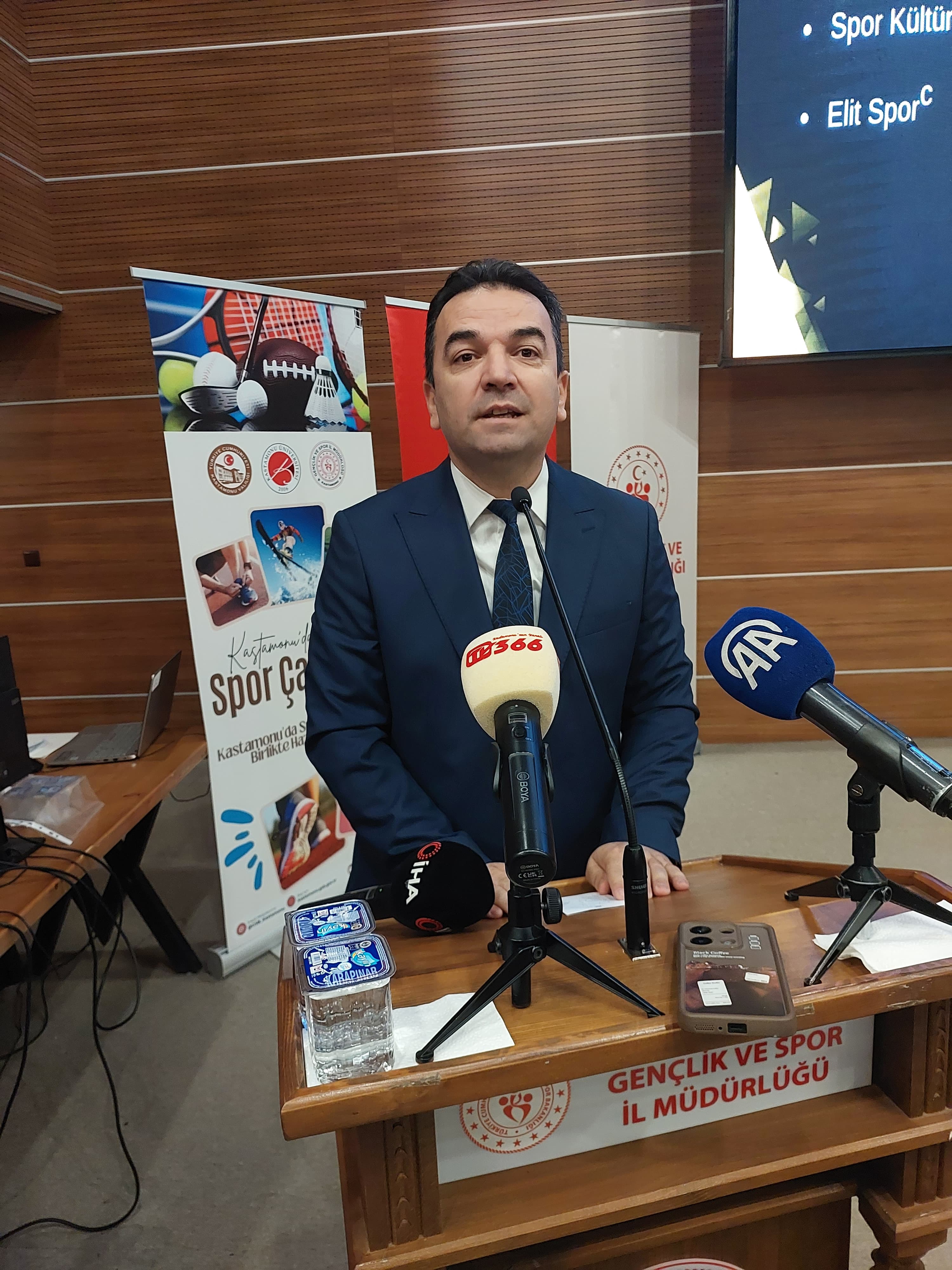 Vali Dallı;Sporun Her Dalında Imkanlar Sunan Bir Il (4)